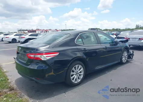 2018 Toyota Camry Le from USA, damaged, VIN 4T1B11HK5JU045281